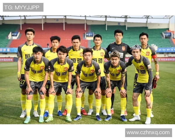 广州足球队实力对比深度剖析与其他球队的竞争优势与不足之处 广州足球队实力对比深度剖析与其他球队的竞争优势与不足之处