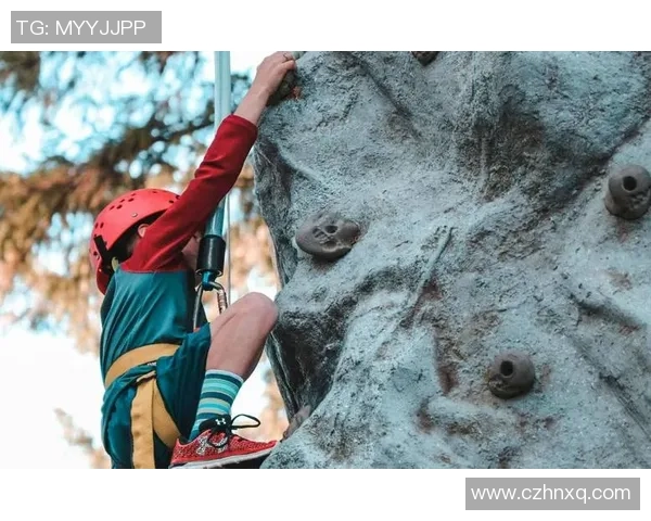 重庆攀岩队创历史新高攀岩耐力排名引发广泛关注与赞誉 重庆攀岩队创历史新高攀岩耐力排名引发广泛关注与赞誉